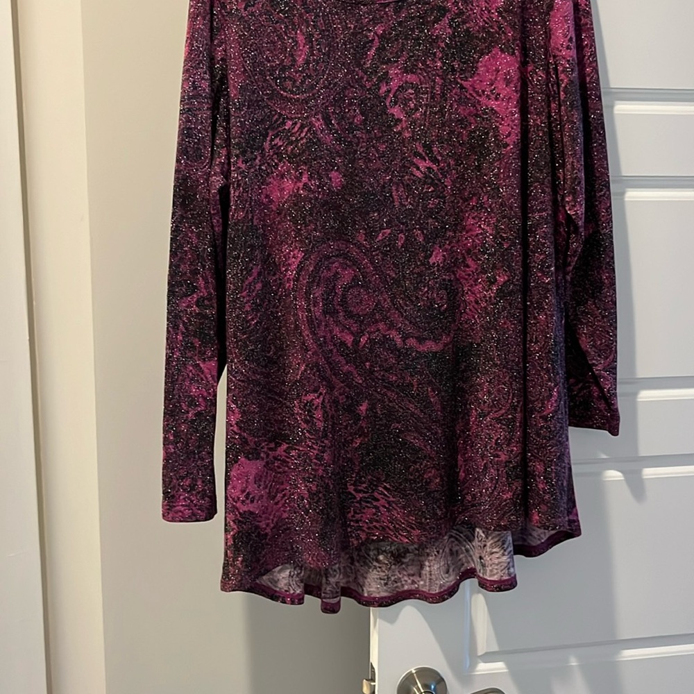 Susan Graver long sleeve top